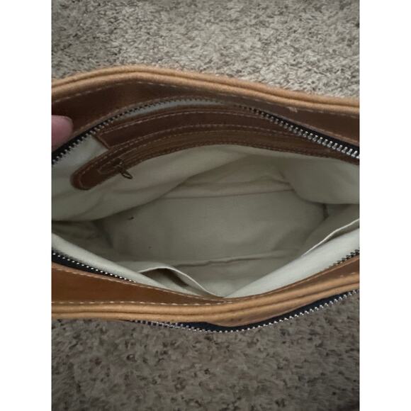 Epiphane Distressed Leather Camera Bag **no shoulder strap** - Picture 6 of 6